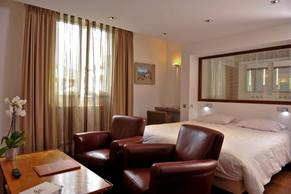Hotel Des Pyrenees Saint-Jean-Pied-de-Port Kamer foto