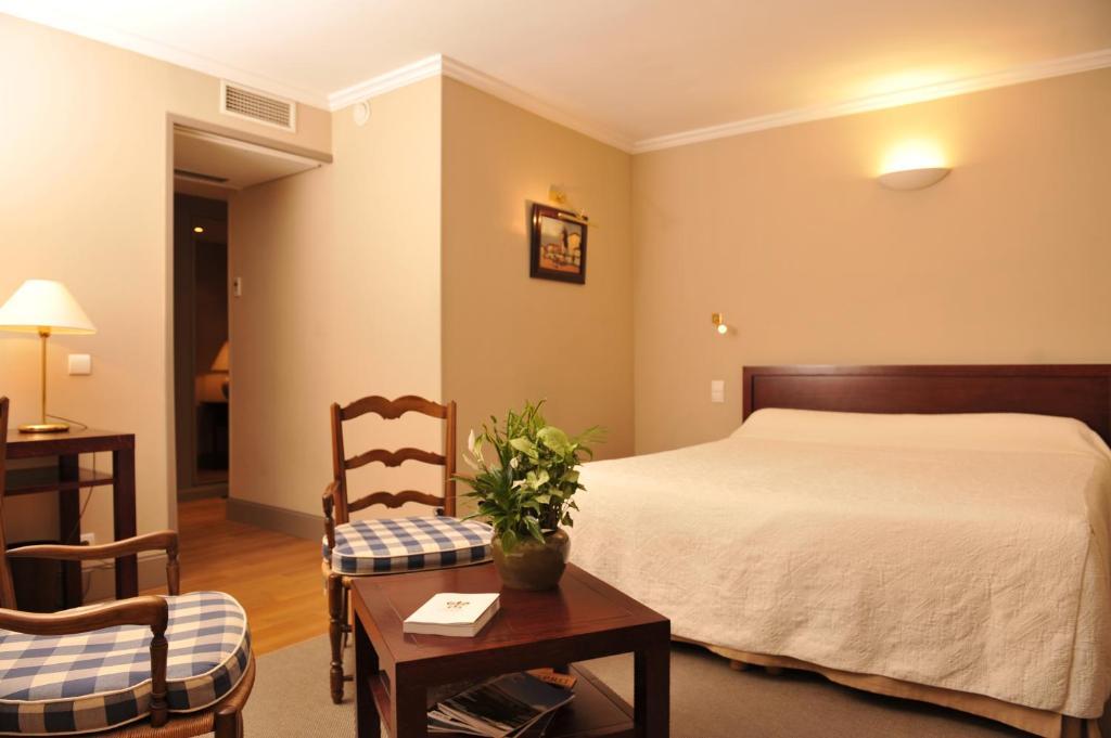 Hotel Des Pyrenees Saint-Jean-Pied-de-Port Kamer foto