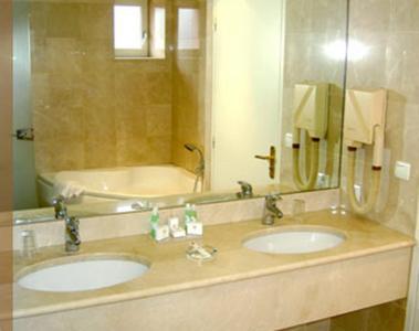 Hotel Des Pyrenees Saint-Jean-Pied-de-Port Buitenkant foto